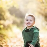 If the function of the **Absorbent Mind** is to unconsciously incorporate the ambient culture, how does the **international montessori** environment, particularly for highly mobile **expatriate families**, mitigate the risk of creating a self-identity rooted in cultural eclecticism rather than cohesive cultural synthesis?